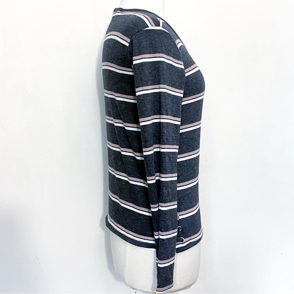 PINK ROSE striped V-neck criss cross side hem detail long sleeve knit top M - Picture 5 of 9